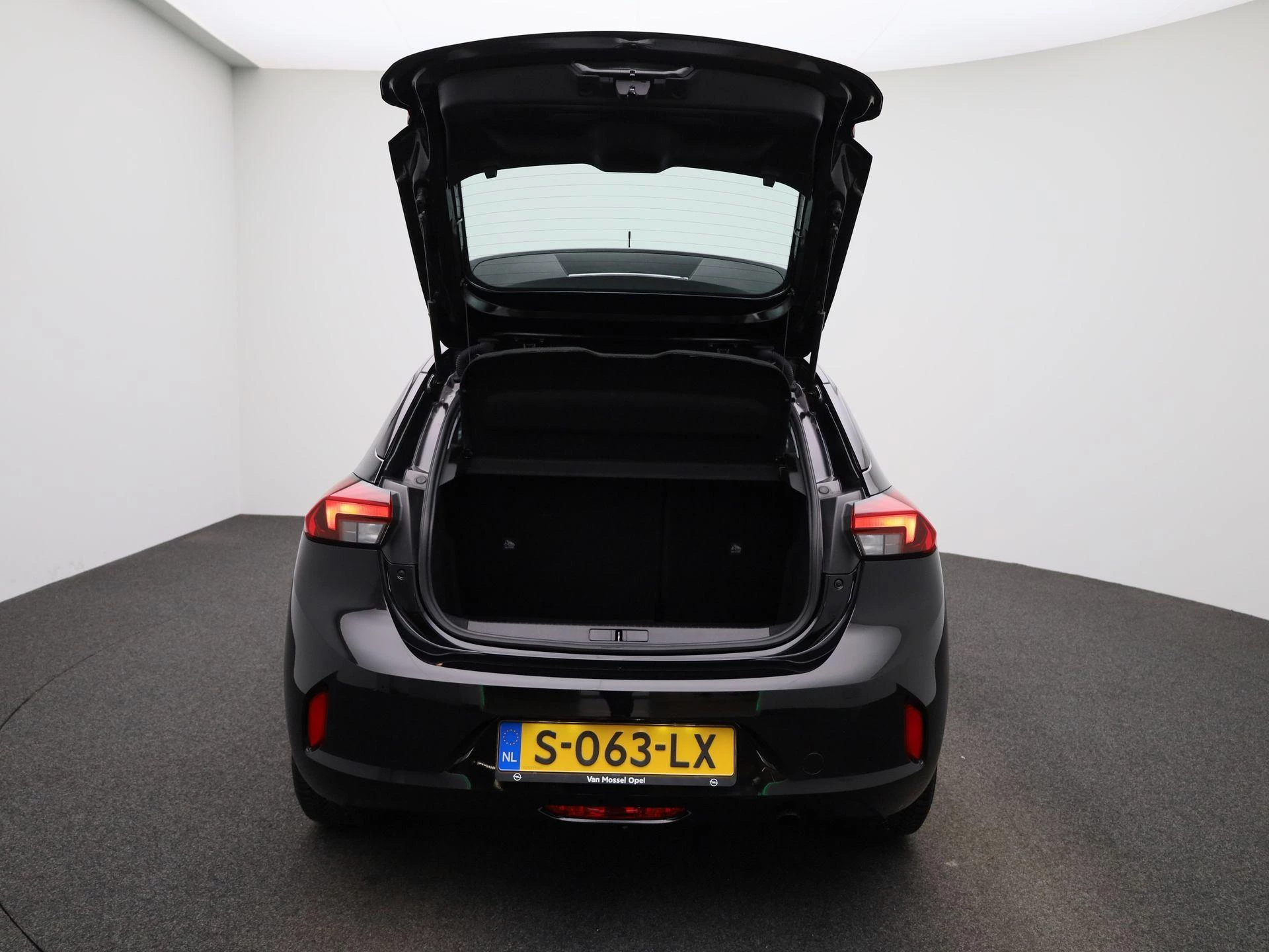 Opel Corsa 1.2 Edition
