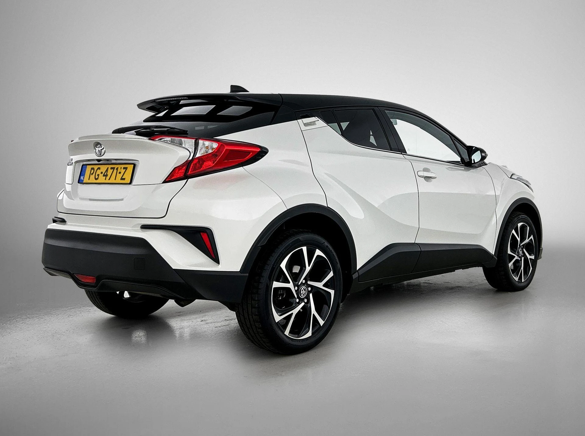 Toyota-C-HR-image-3