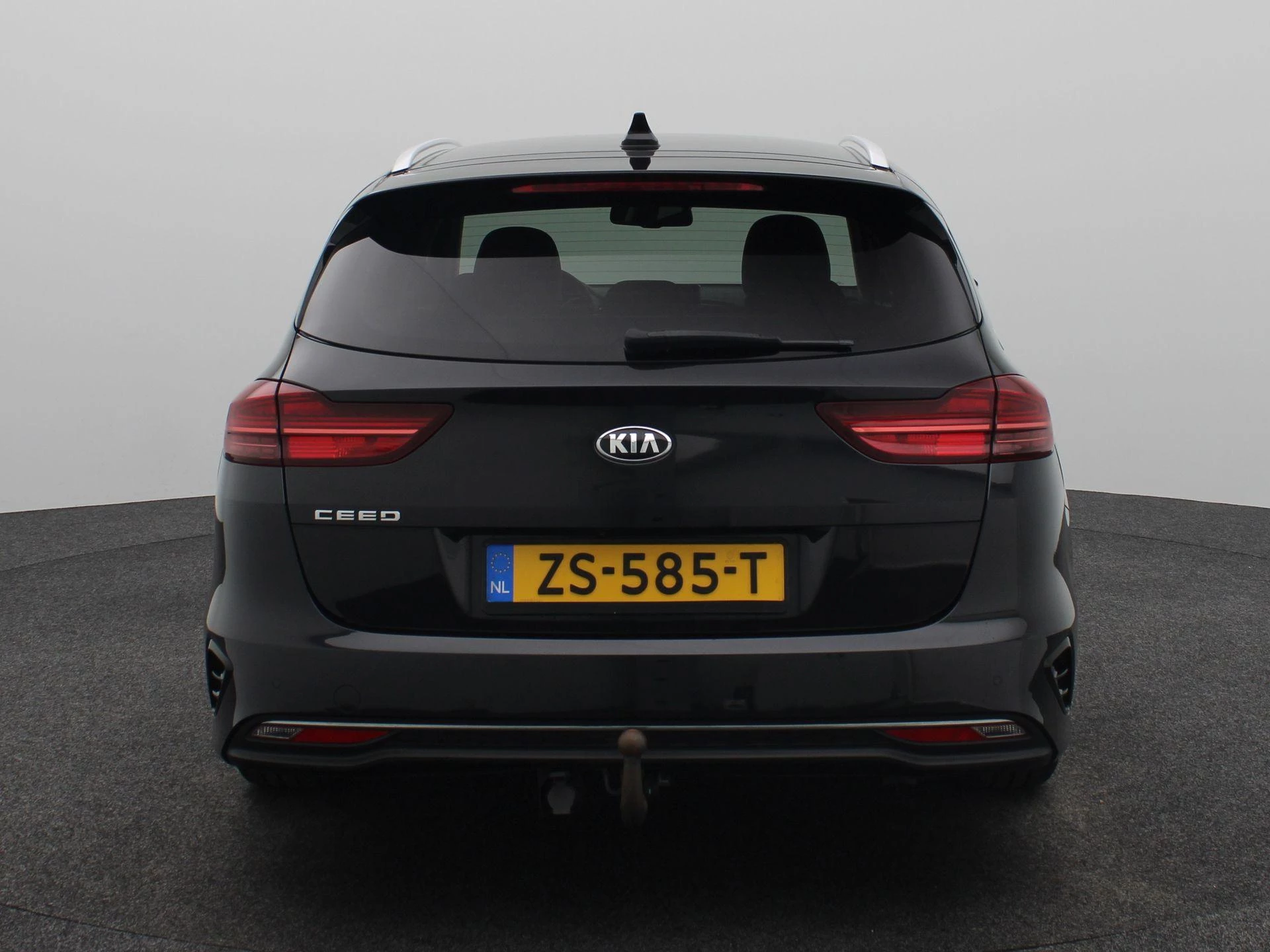 Kia-Ceed Sportswagon-image-8