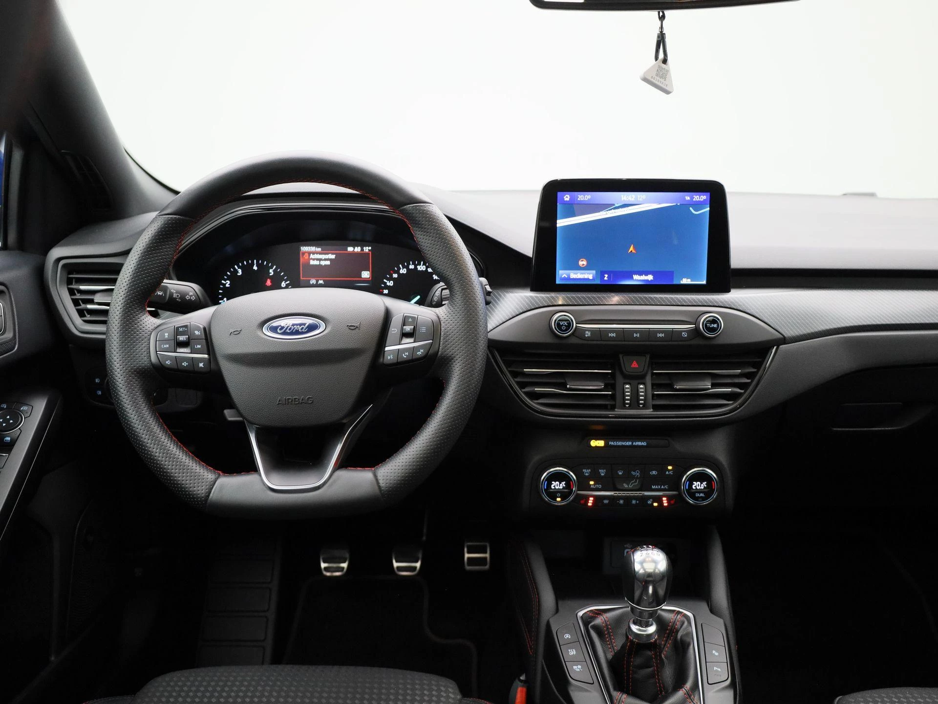 Ford Focus 1.0 EcoBoost ST Line Business