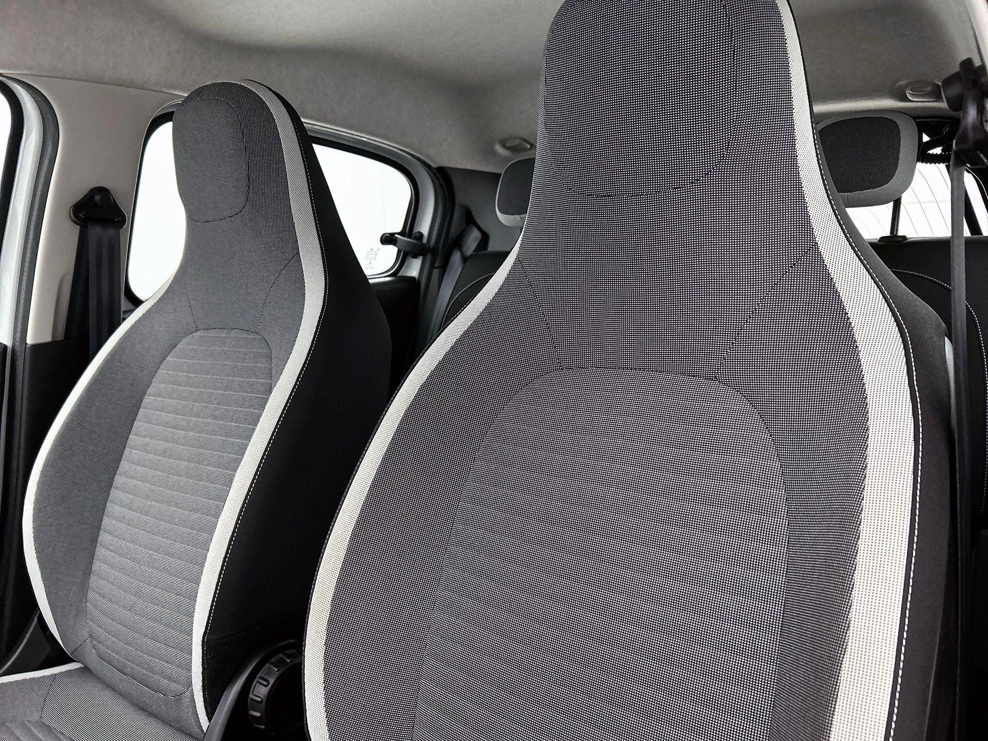 Renault-Twingo-image-12