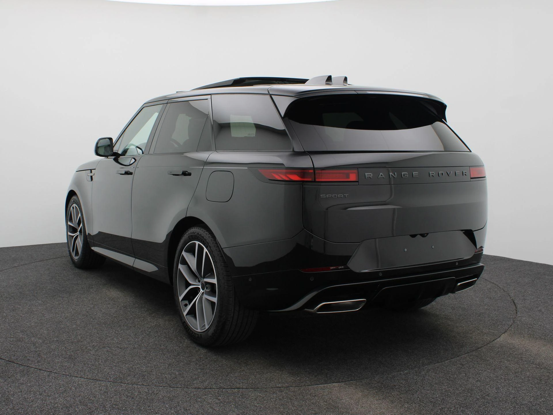 Land Rover-Range Rover Sport-image-1