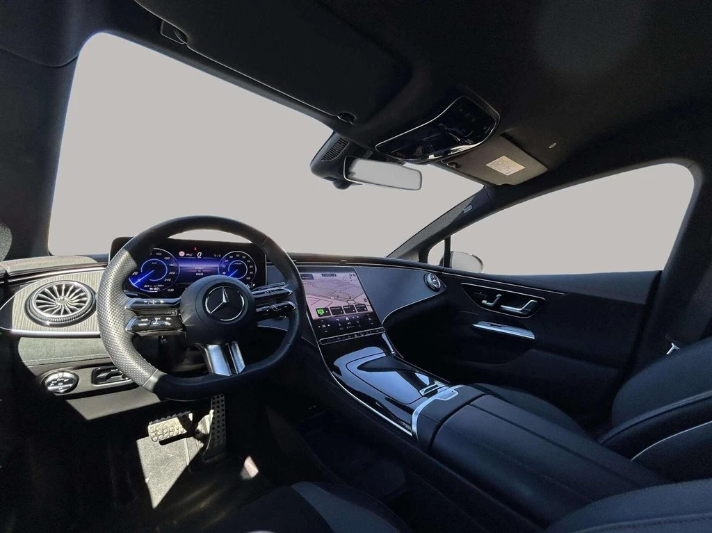Mercedes-Benz-EQE-image-11