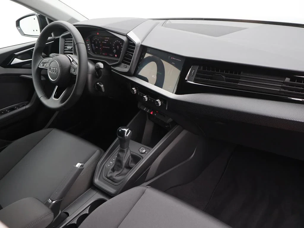 Audi-A1 Sportback-image-2