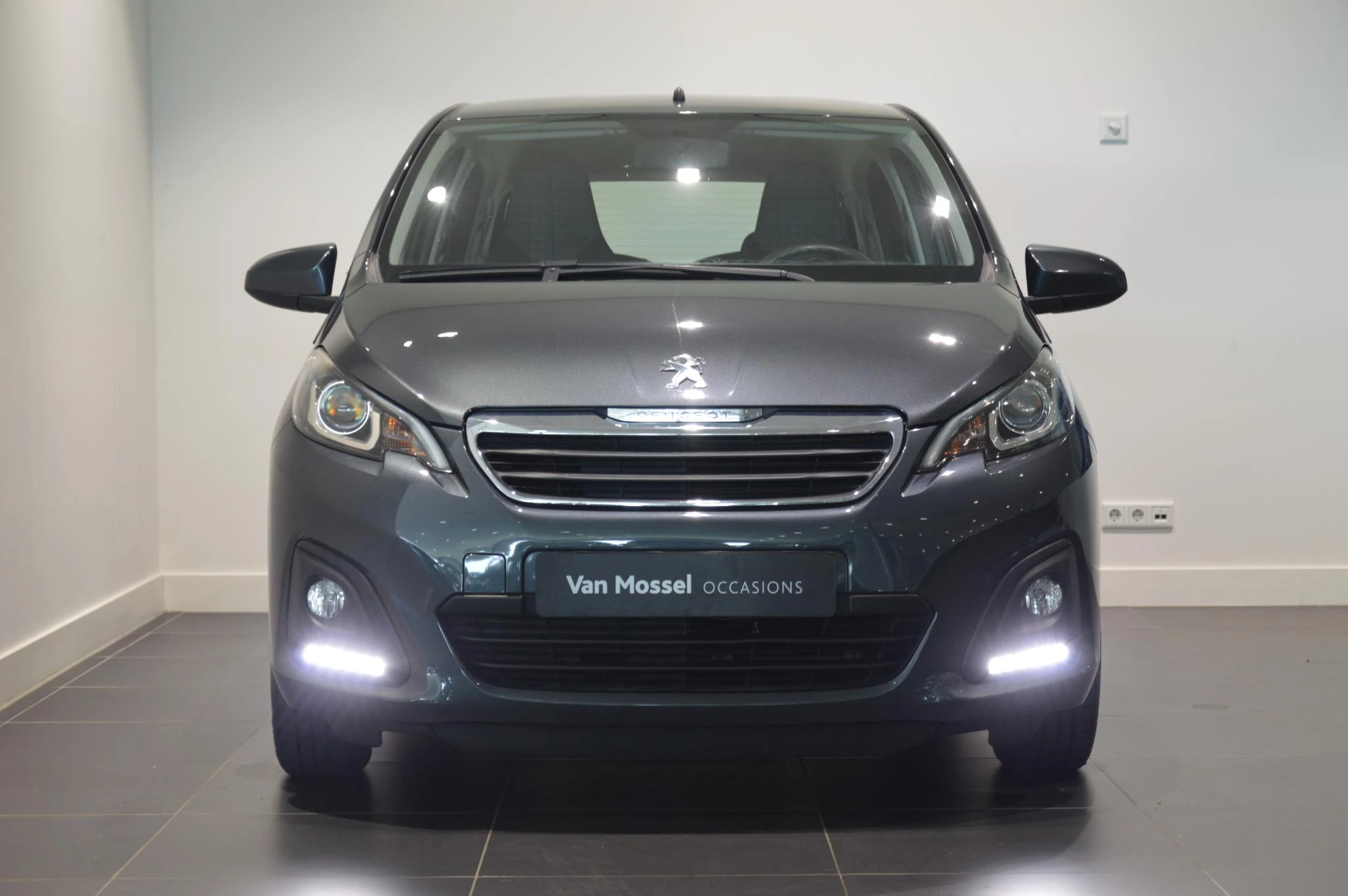 Peugeot-108-image-1