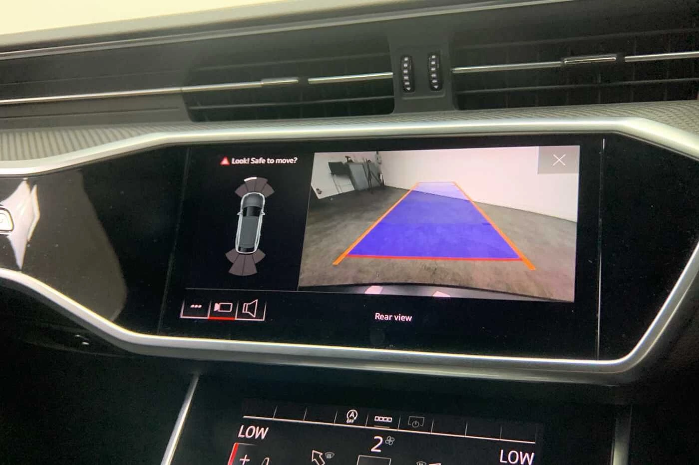 Audi-A6-image-19
