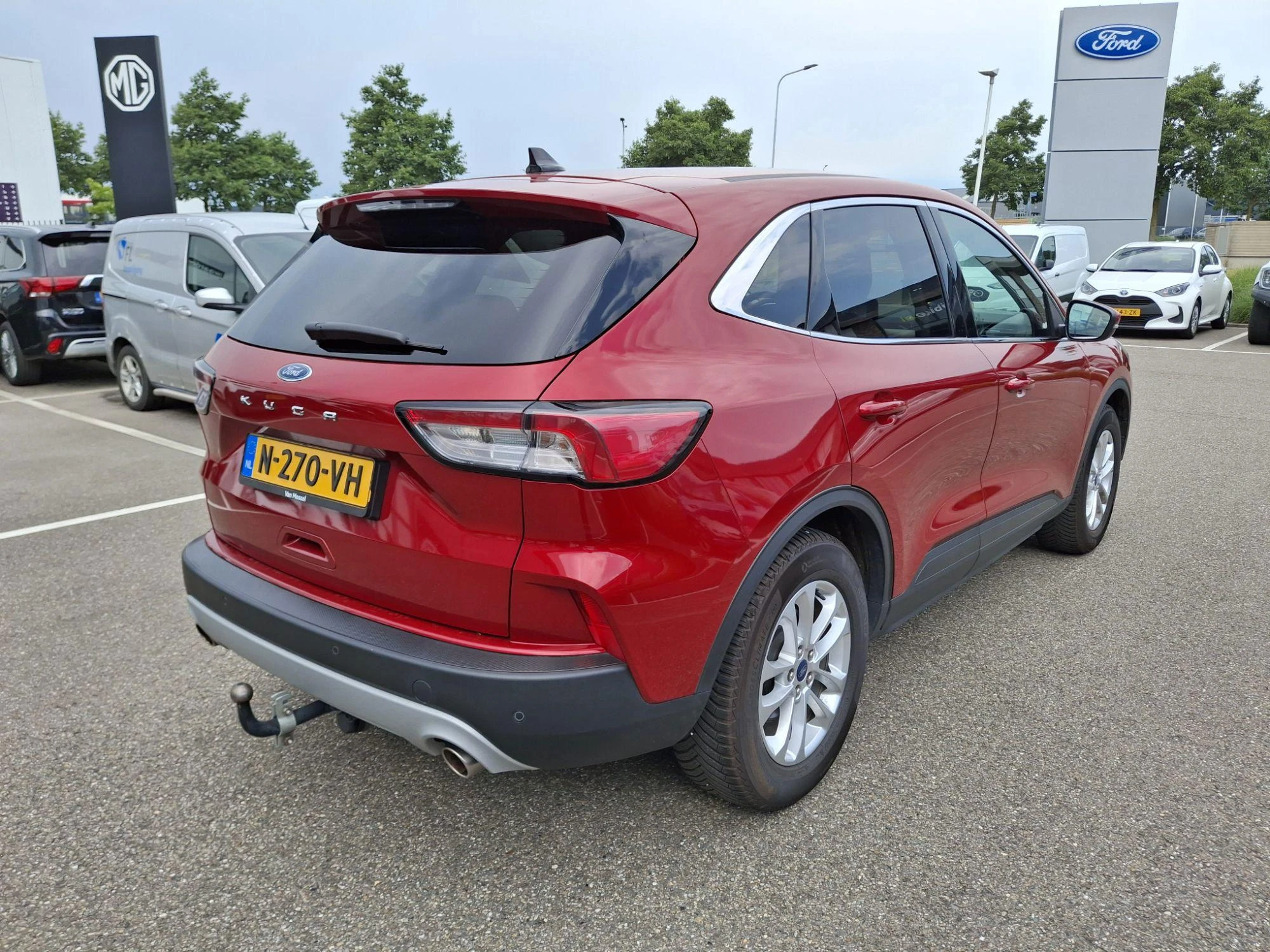 Ford-Kuga-image-2