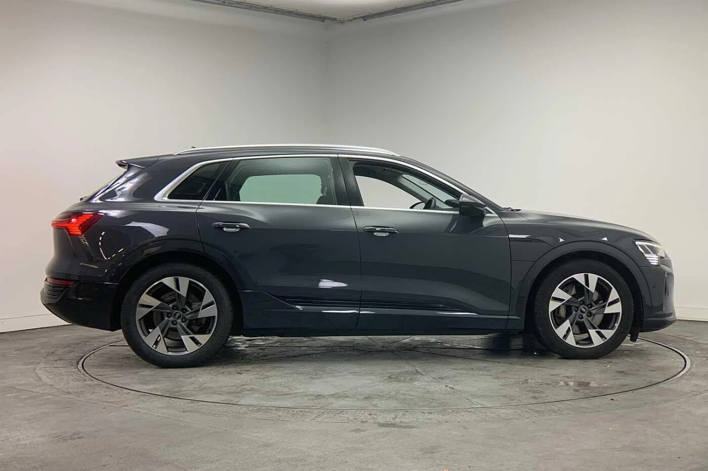 Audi-Q8-image-3