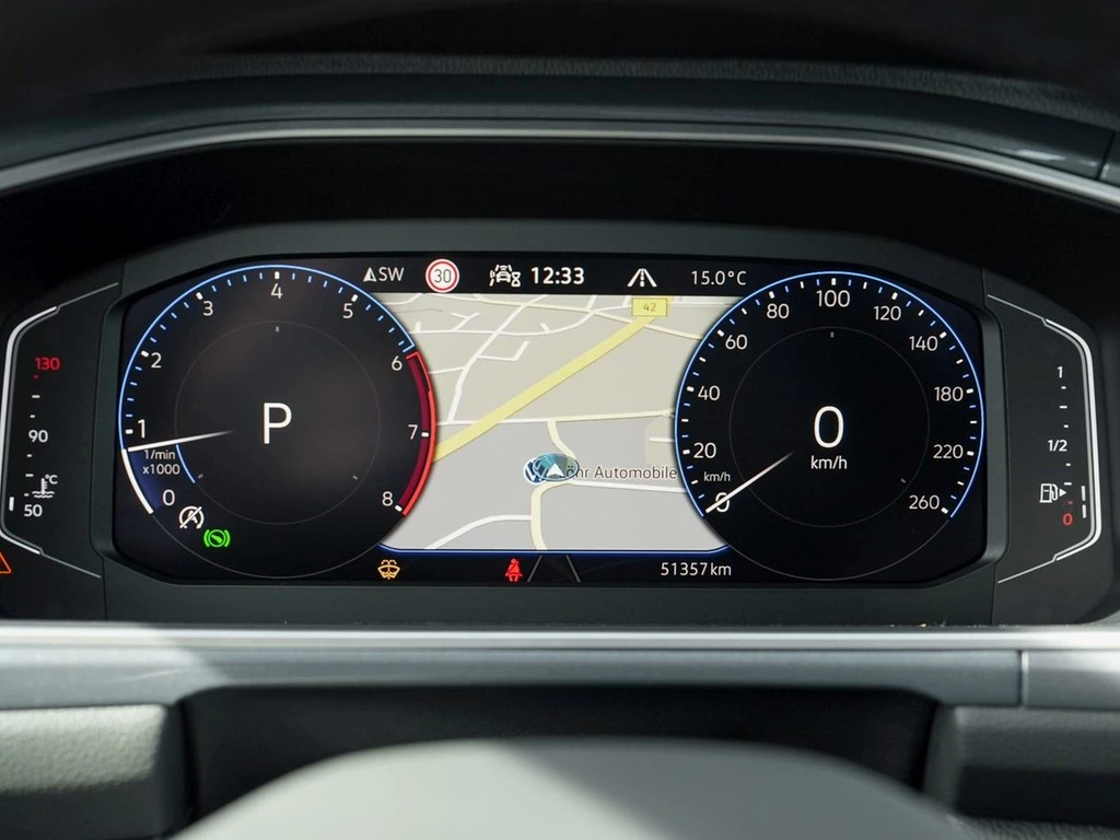 Volkswagen T-Roc 1.5 TSI DSG Style *AHK*LED*Standhzg*Navi*App-Connect*ACC*PDC*Lane-Assist*Front-Assist*Sitzhzg.