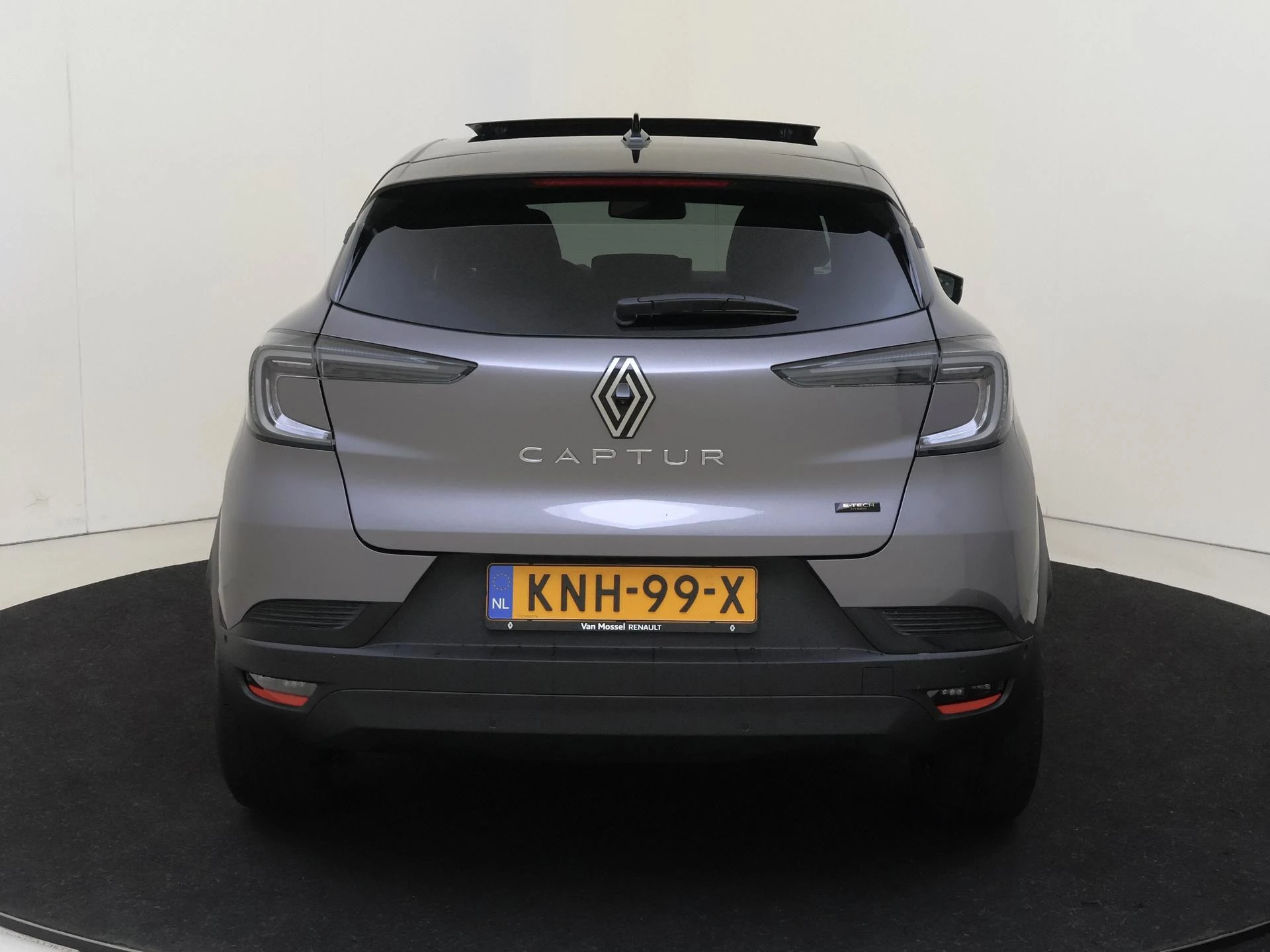 Renault Captur 1.8 E-Tech full hybrid 160 techno