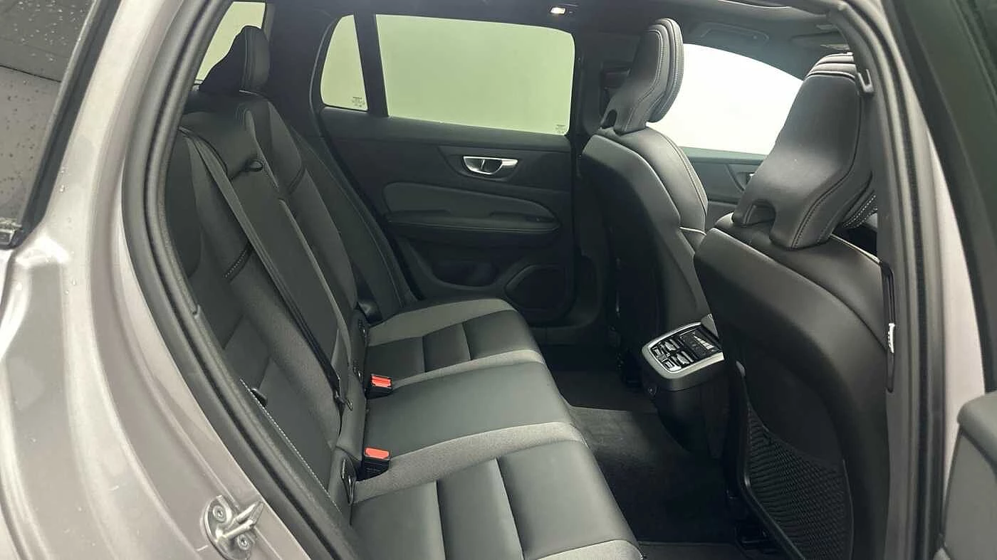 Volvo-V60-image-7