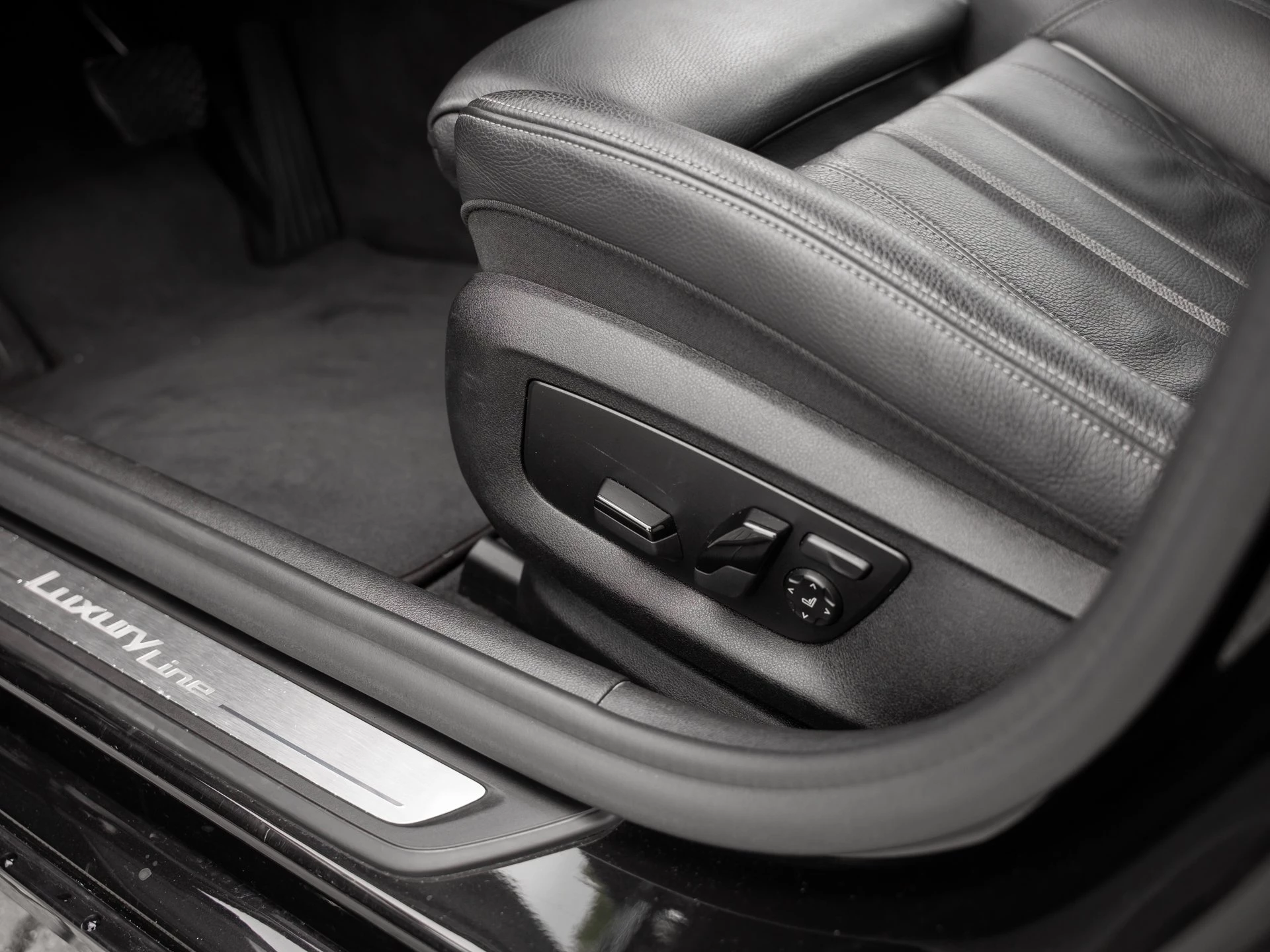 BMW 5er Reihe 530 i xDrive Luxury Line