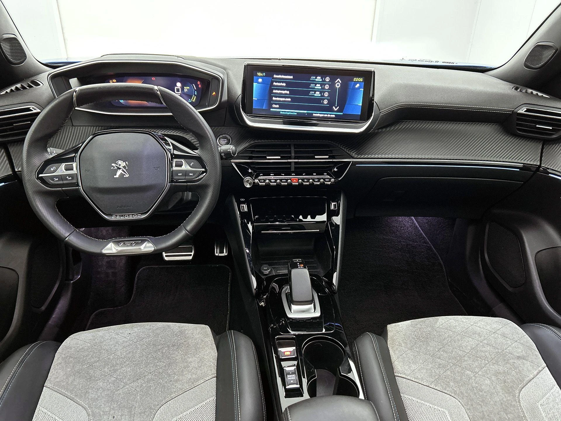 Peugeot e-2008 EV GT Pack 50 kWh