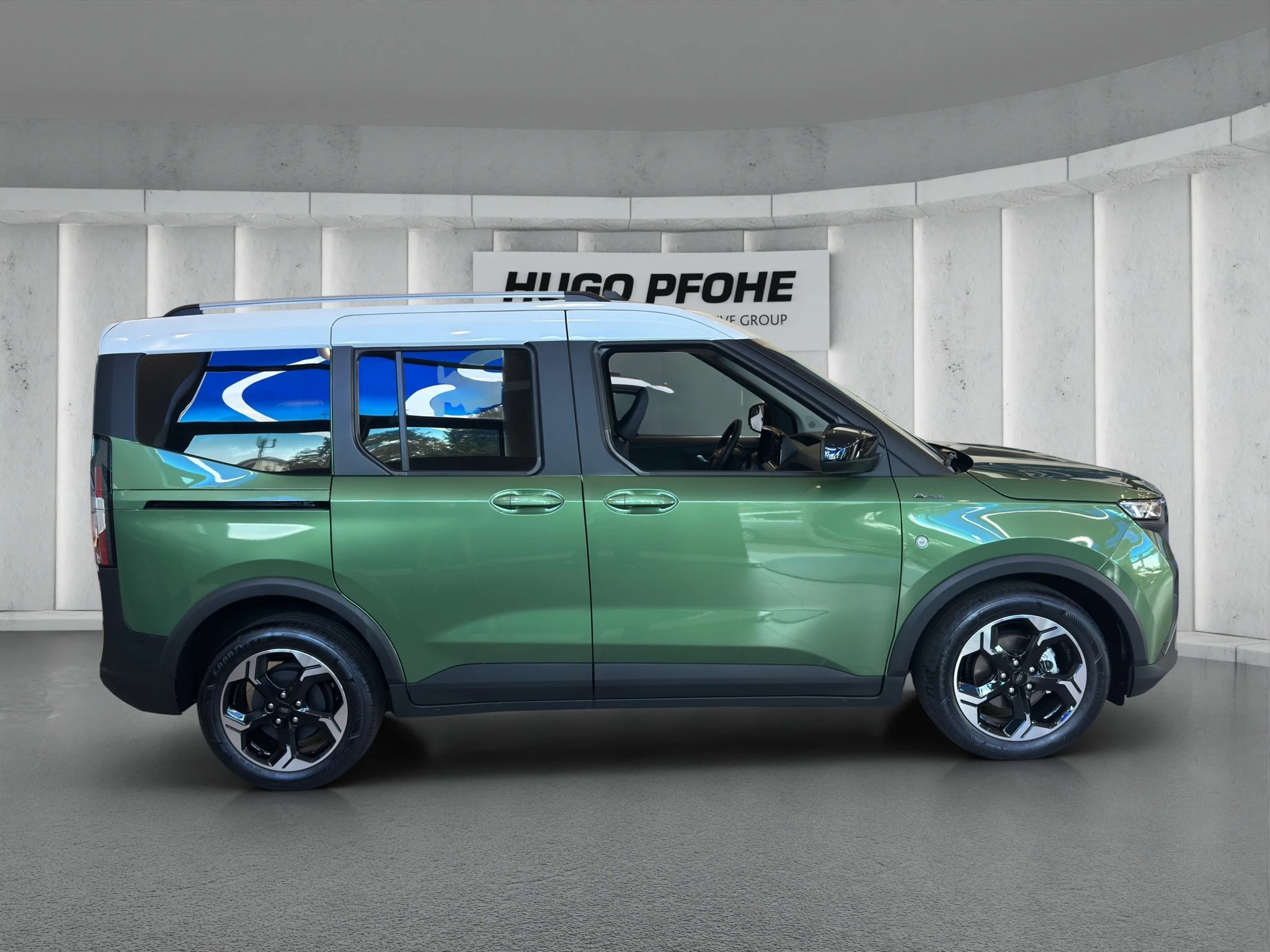 Ford-Tourneo Courier-image-3