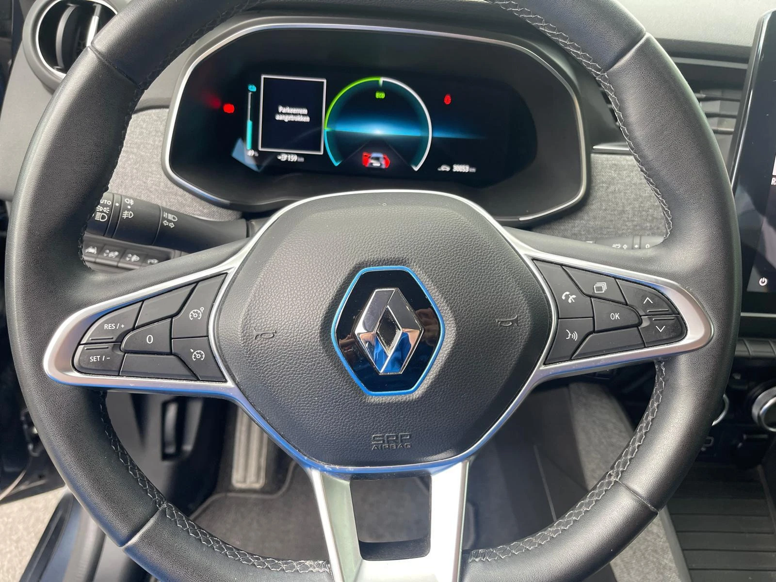 Renault-ZOE-image-4