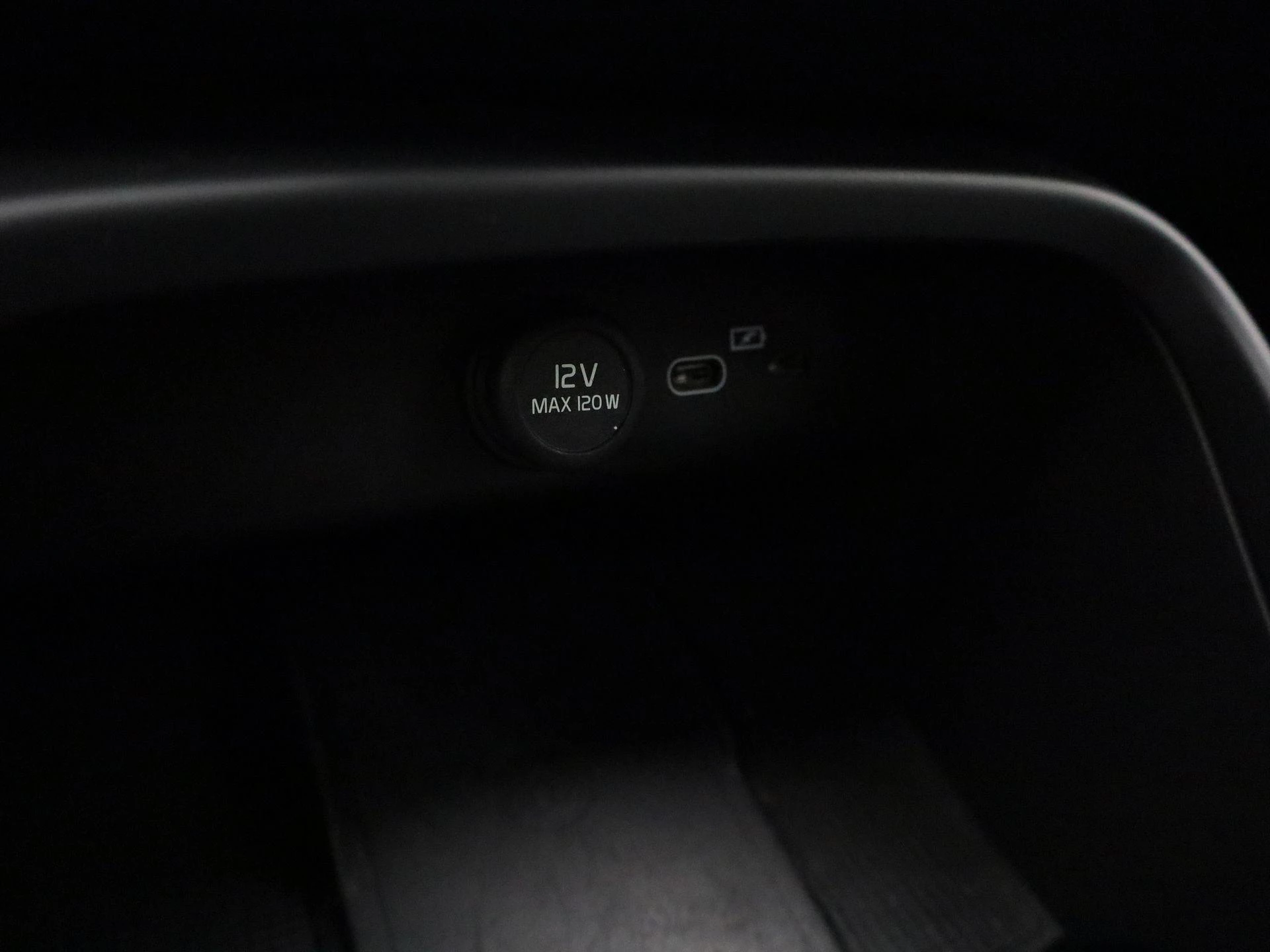 Volvo XC40 Recharge Core 70 kWh