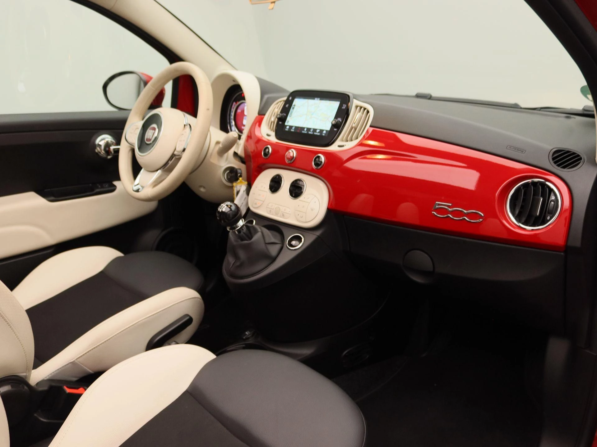 Fiat-500C-image-21