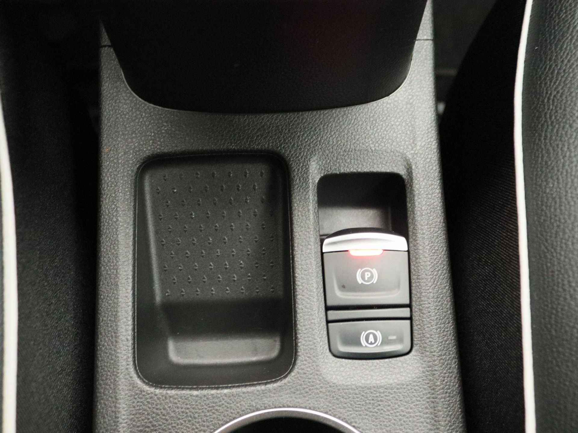 Renault-Captur-image-19