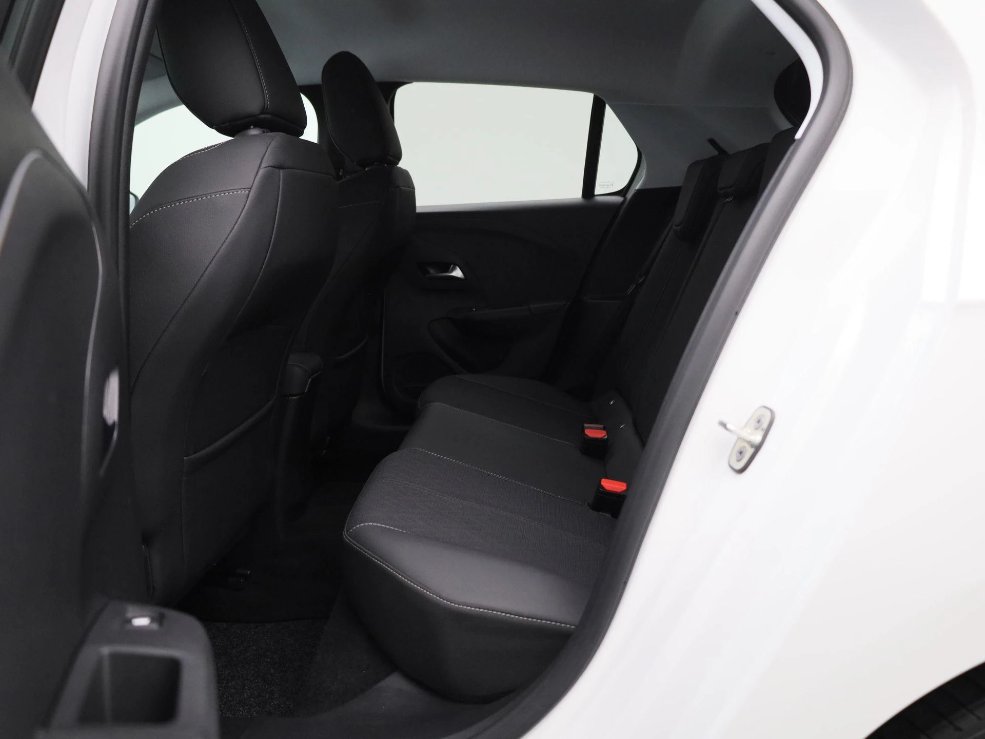 Opel-Corsa-e-image-11