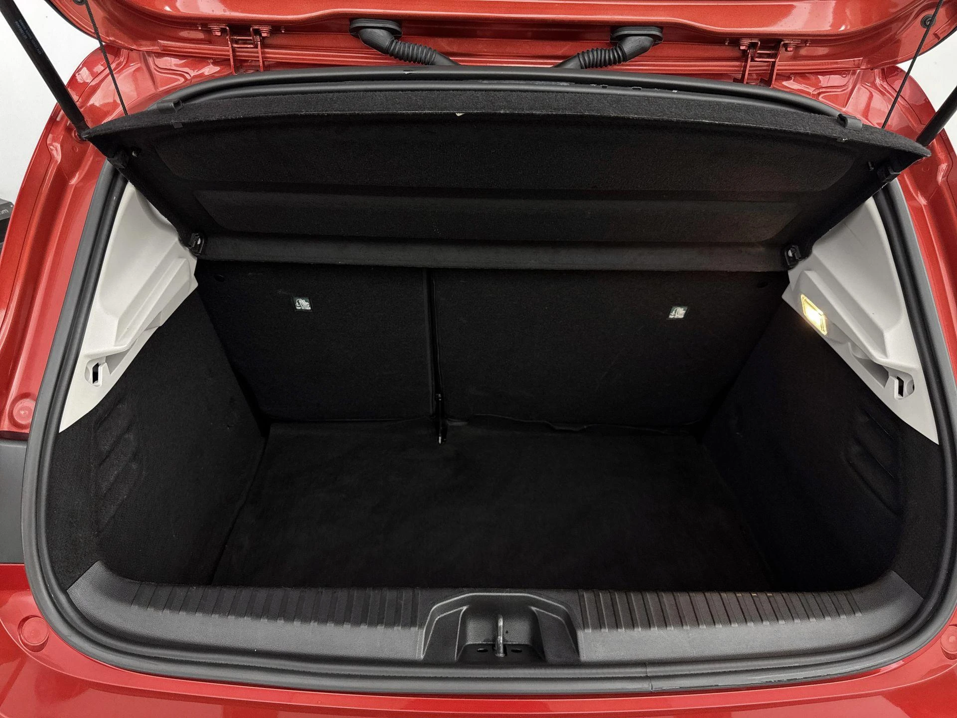Renault-Clio-image-19