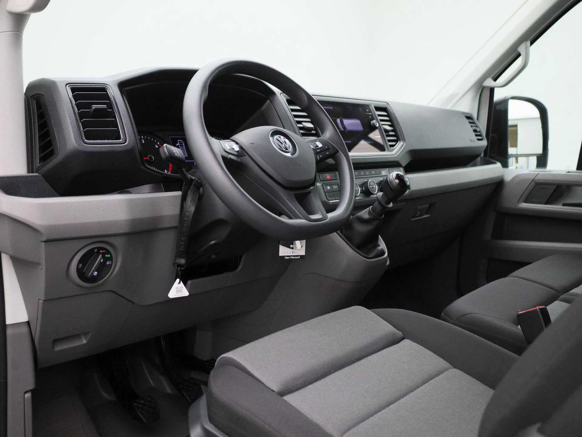 Volkswagen Crafter 2.0 TDI L3H3 140PK