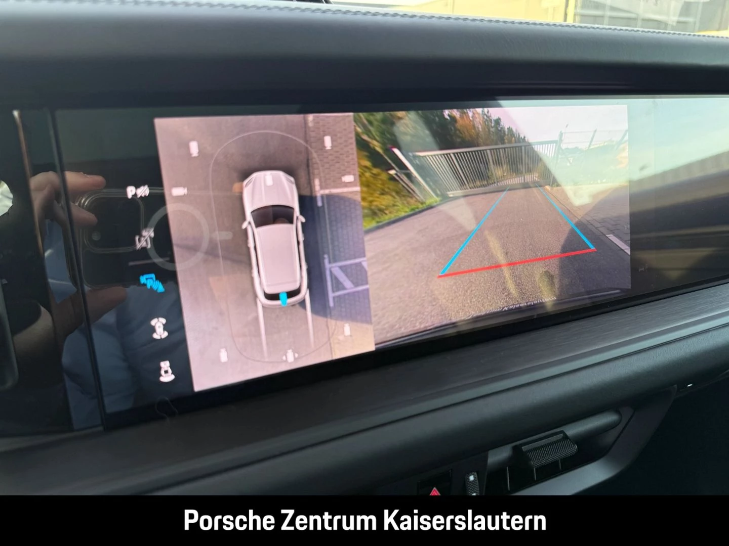 Porsche Cayenne E-Hybrid Black Edition HA-Lenkung 21-Zol black edition