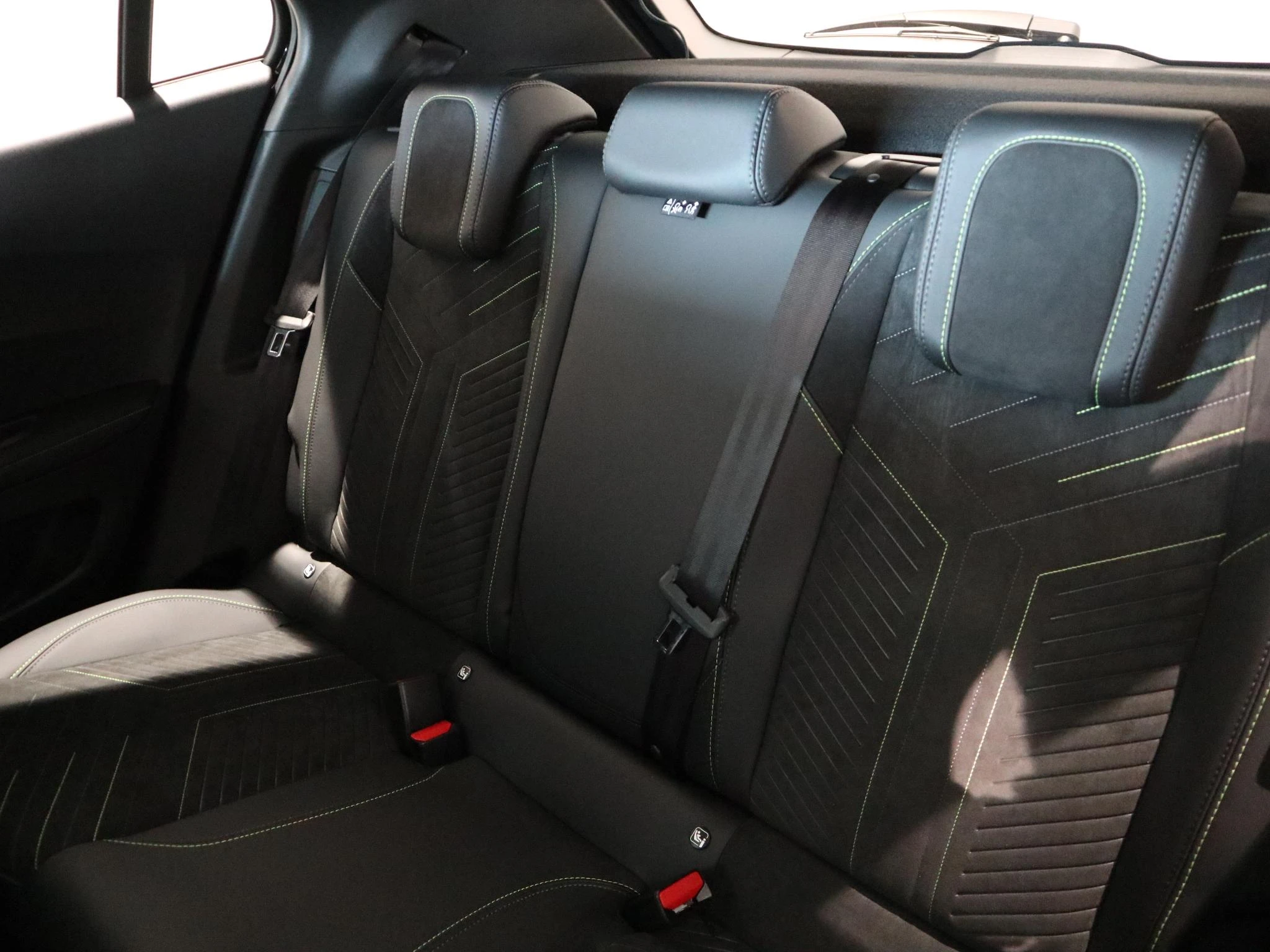 Peugeot-2008-image-5