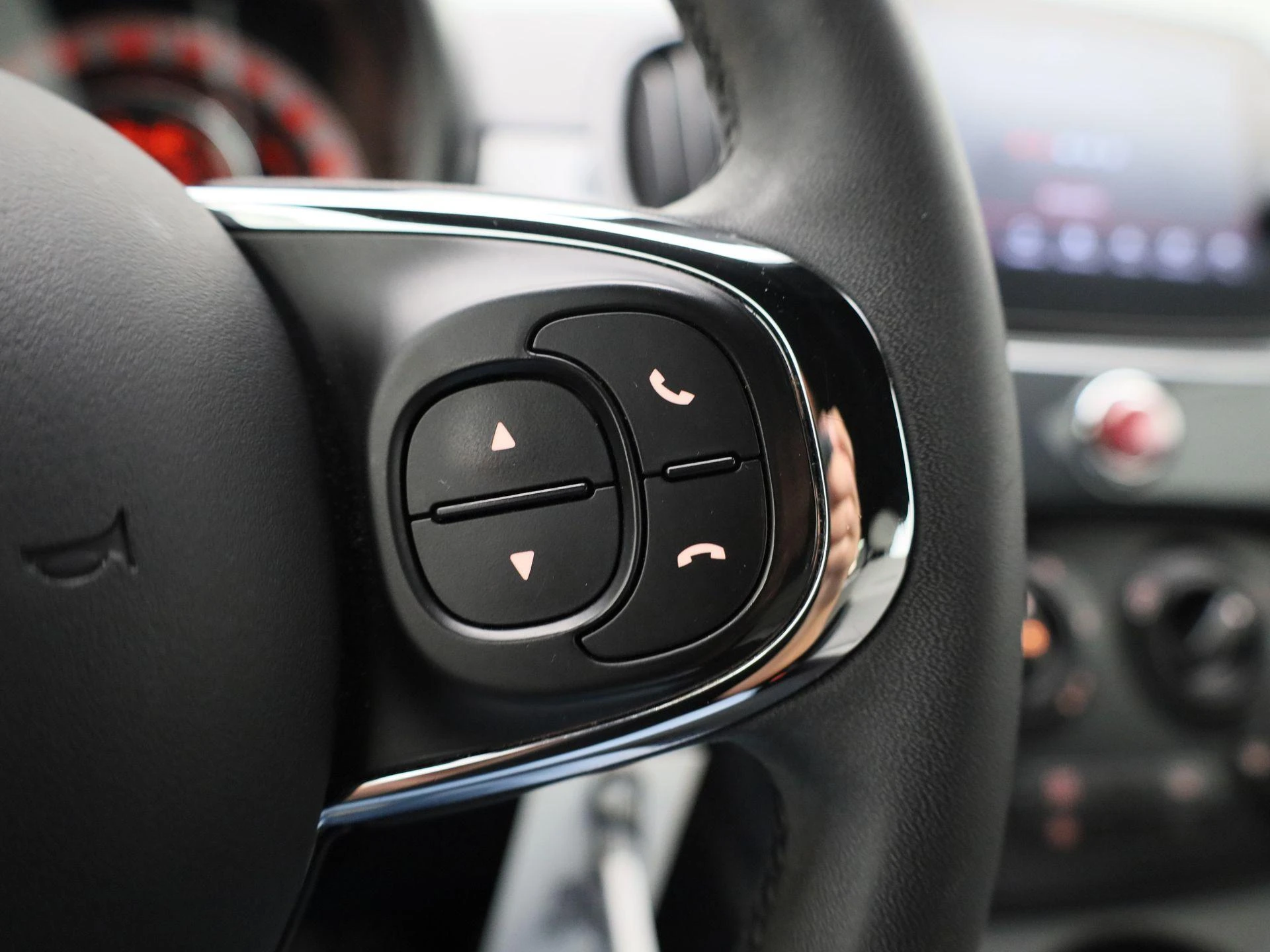 Fiat-500C-image-16