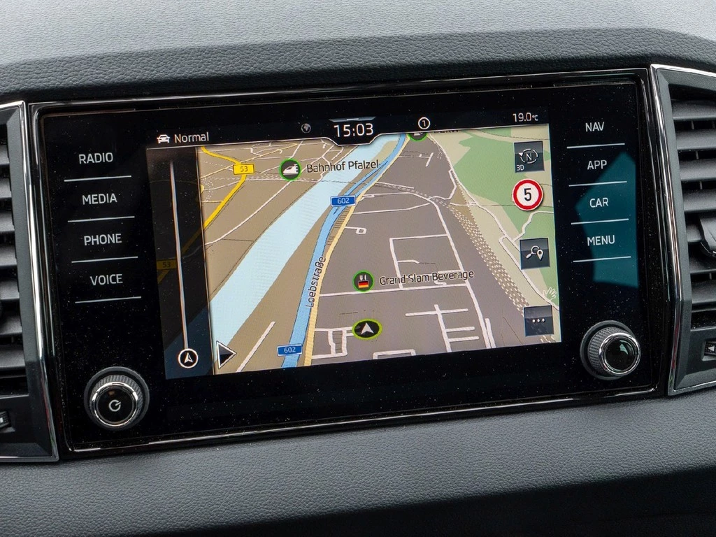 Škoda Karoq 2,0 TDI DSG Tour