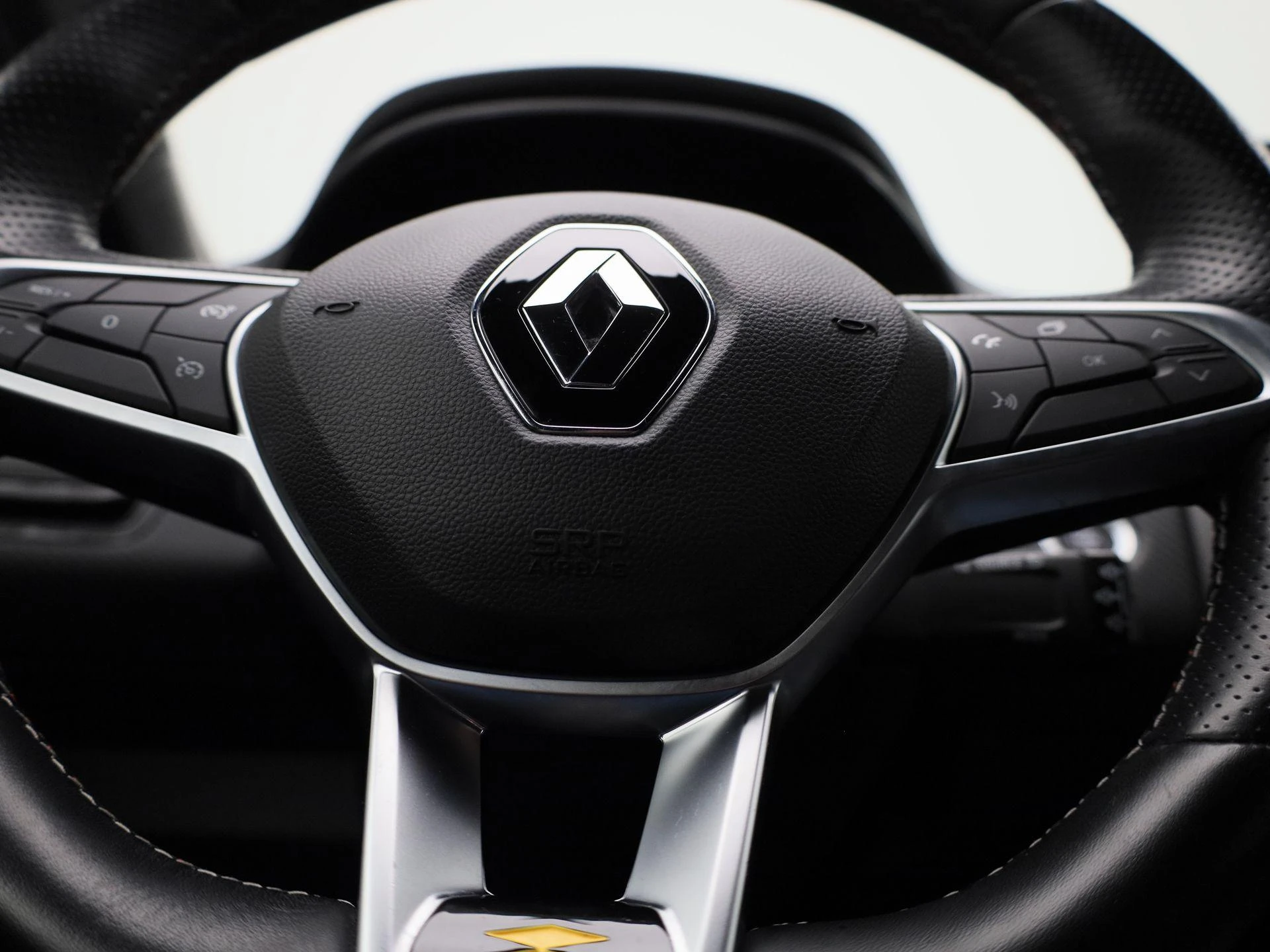 Renault-Clio-image-28