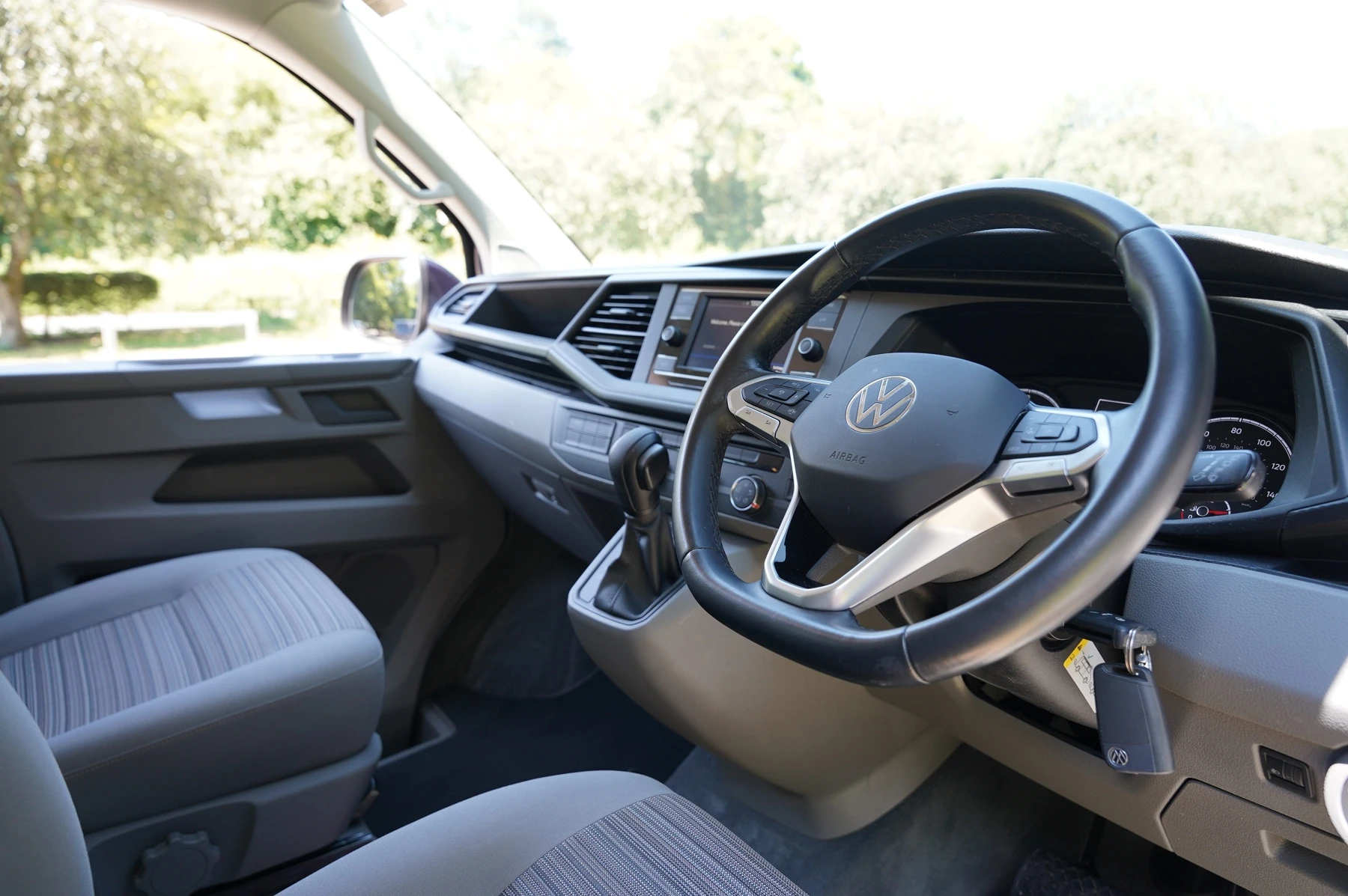 Volkswagen-California-image-5