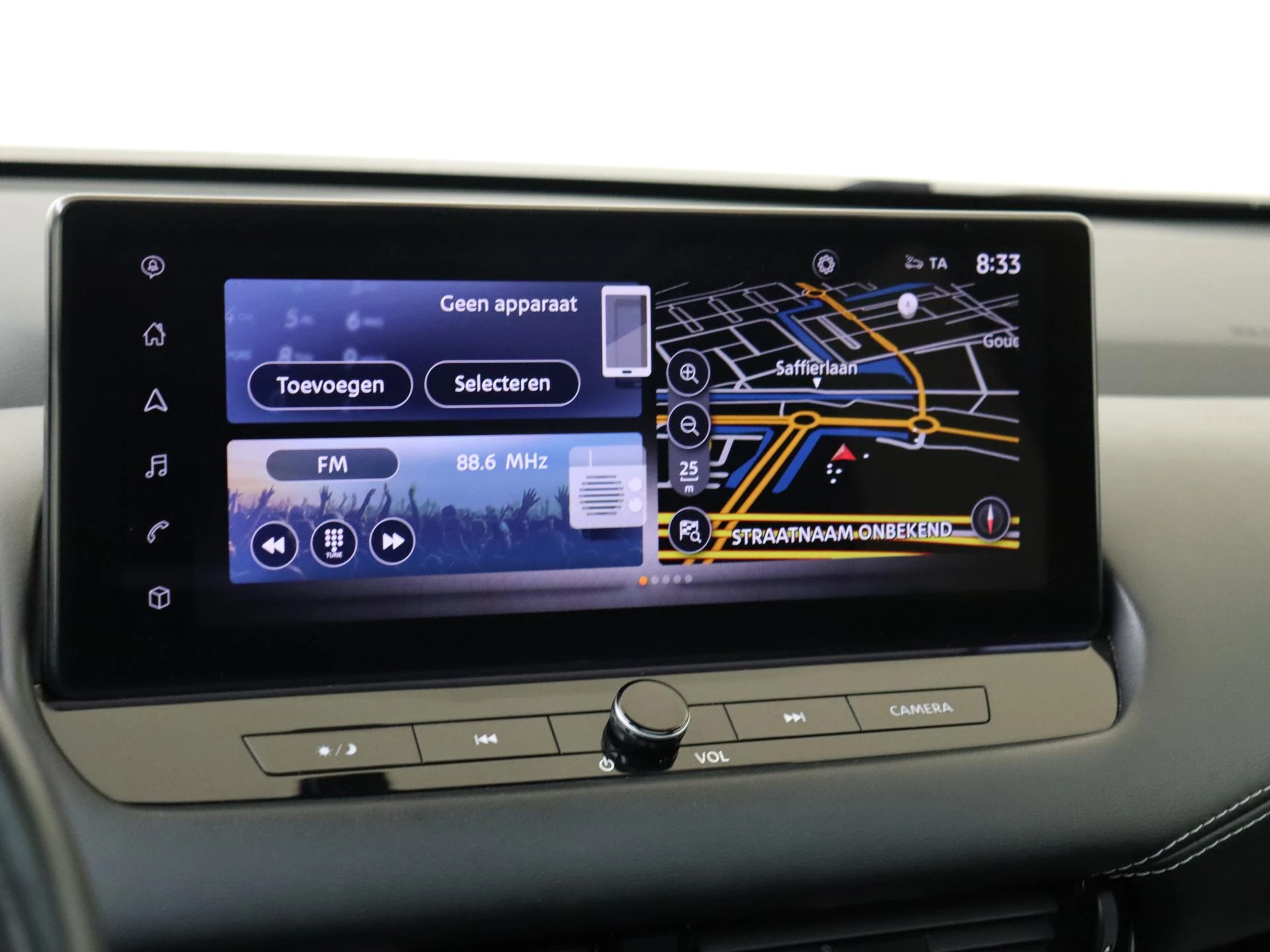 Nissan-QASHQAI-image-16
