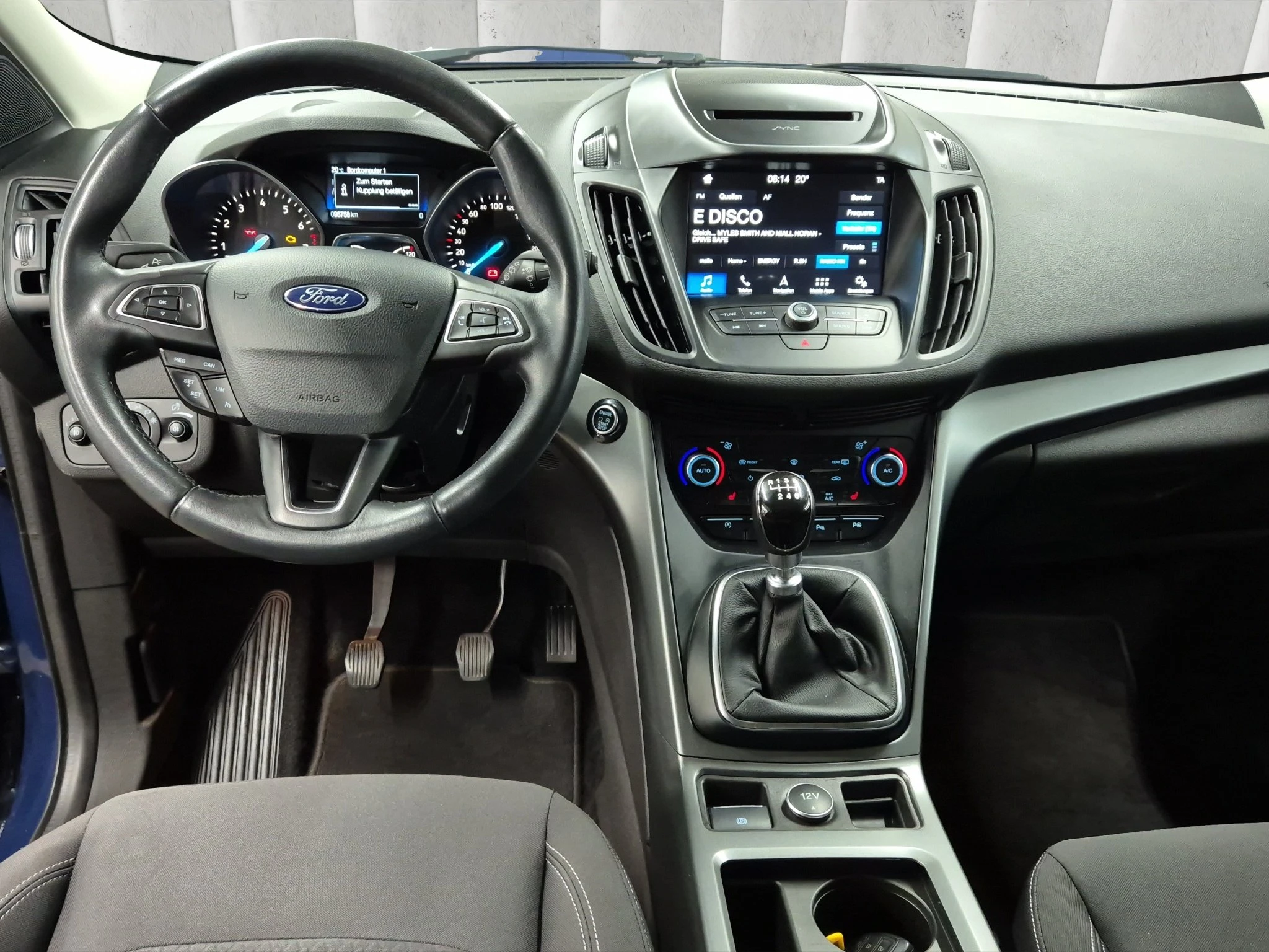 Ford-Kuga-image-11