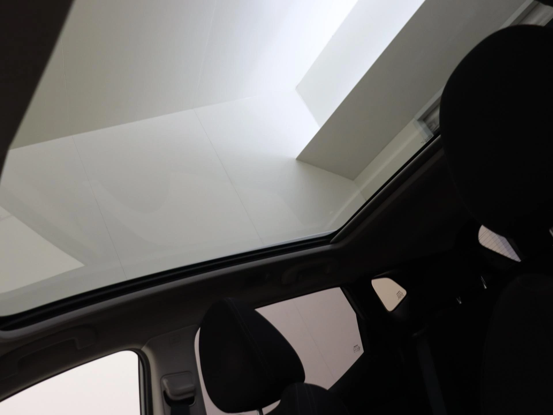 Nissan-QASHQAI-image-23