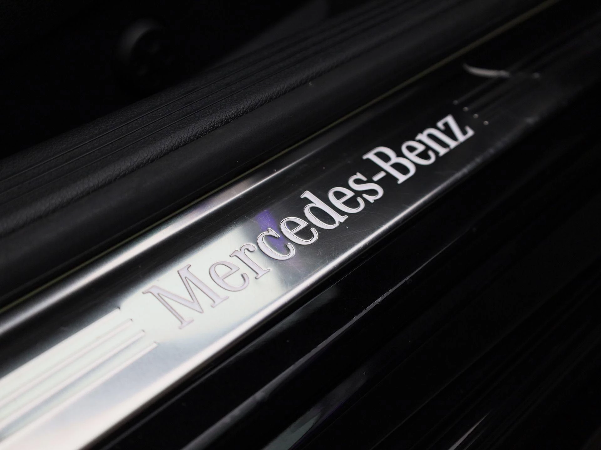 Mercedes-Benz-C-Klasse-image-40