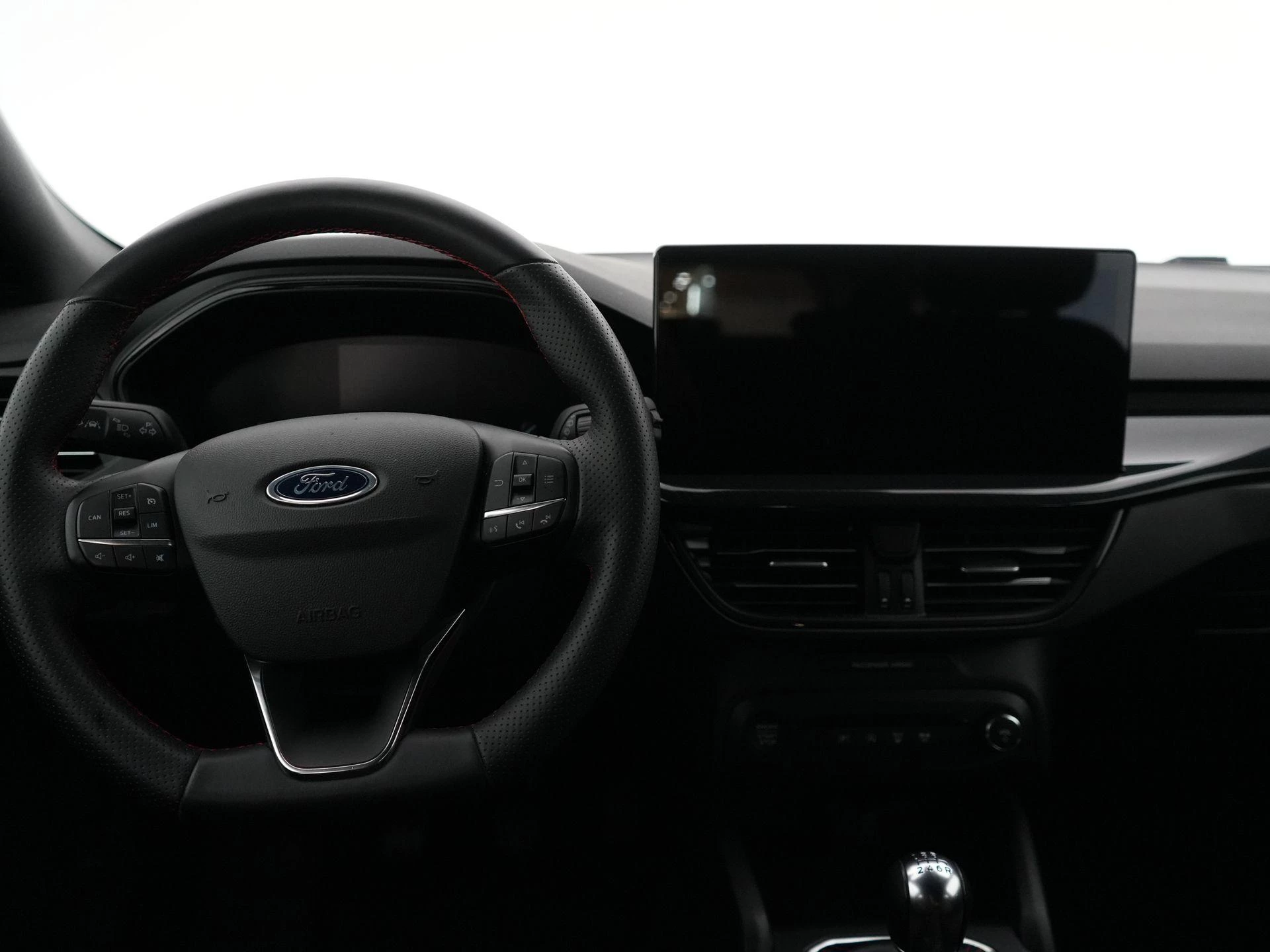 Ford Focus Clipper 1.0i EcoBoost MHEV 92kW ST-Line Style