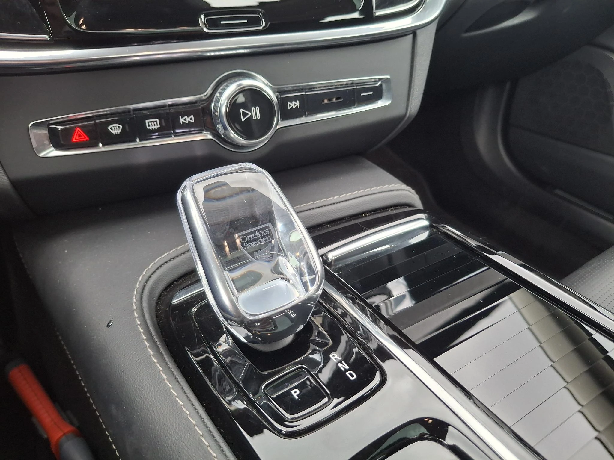 Volvo-V90-image-32