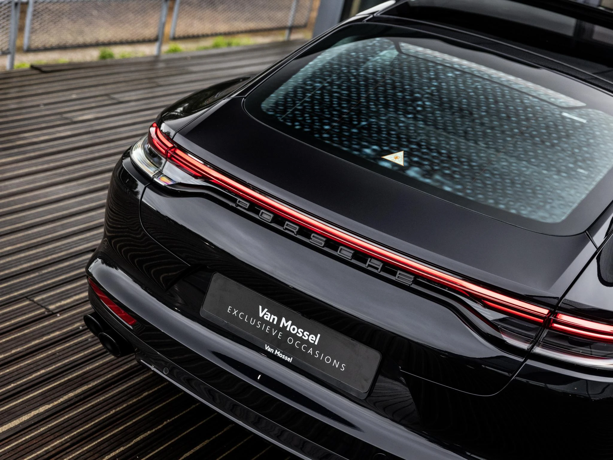 Porsche-Panamera-image-48