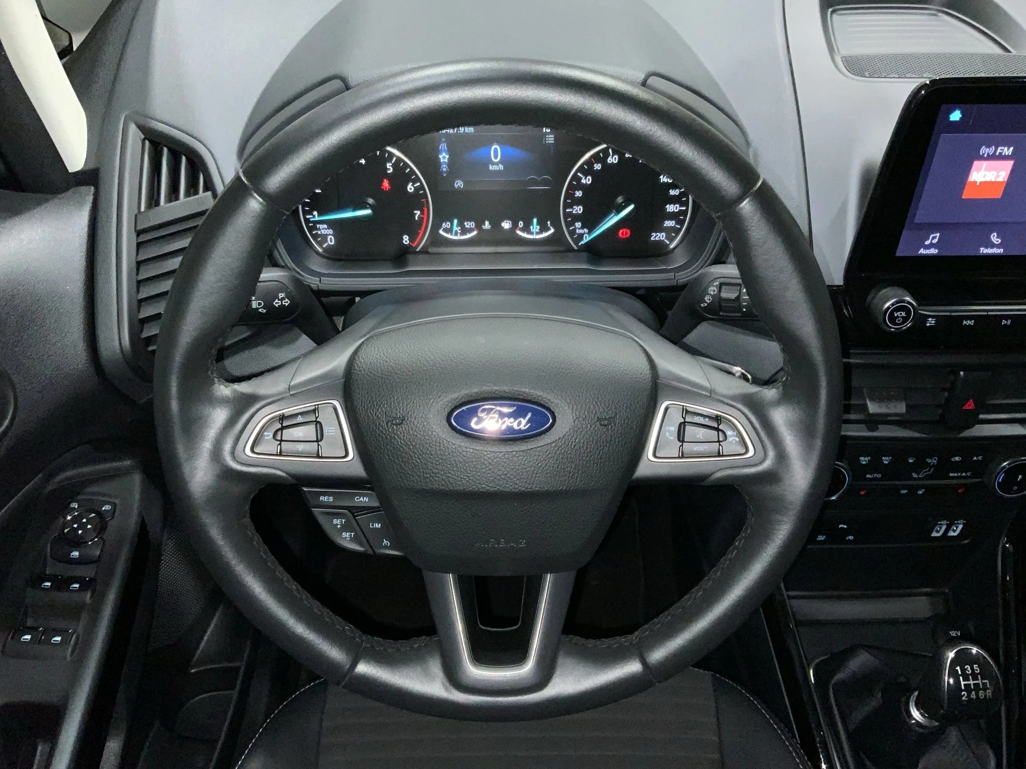 Ford-EcoSport-image-12