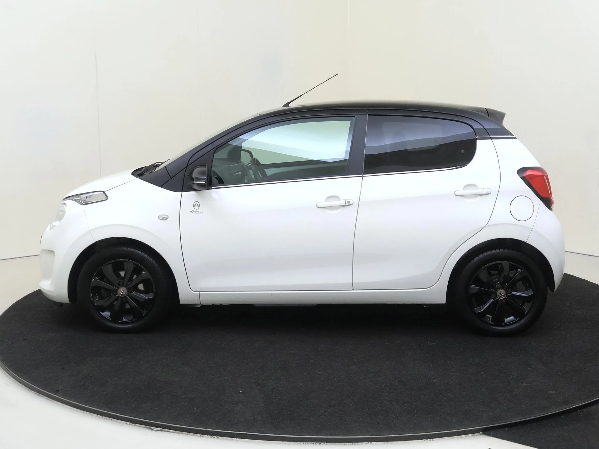 Citroën C1 1.0 VTi Shine