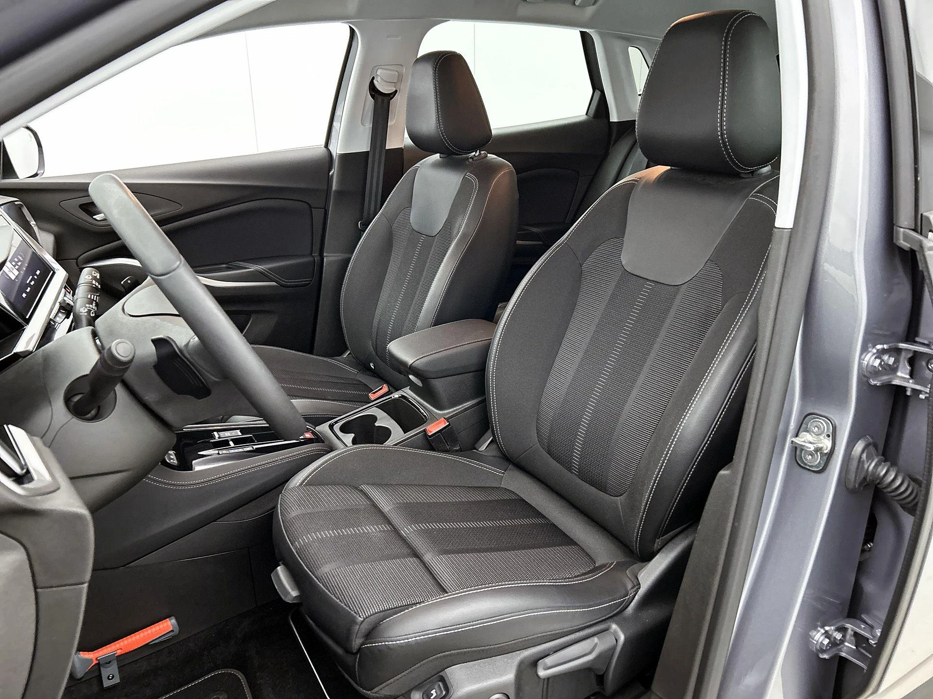 Opel-Grandland-image-38