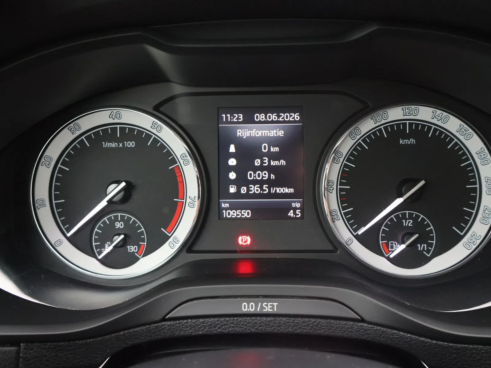 Škoda Karoq Karoq Clever 1.0 TSI 110PK *CAMERA*PDC*APP-CONNECT*NAVI*...*