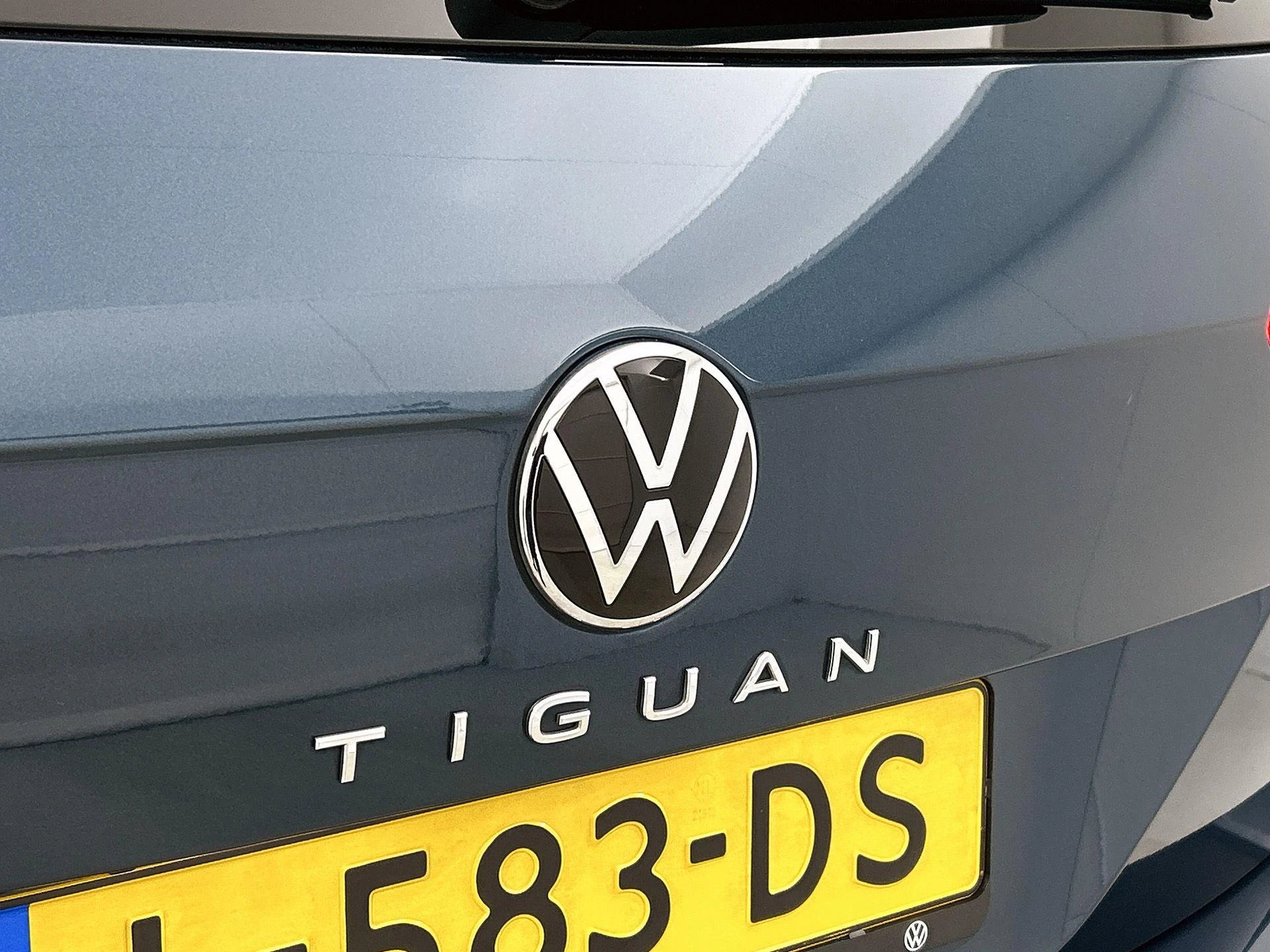 Volkswagen-Tiguan-image-20
