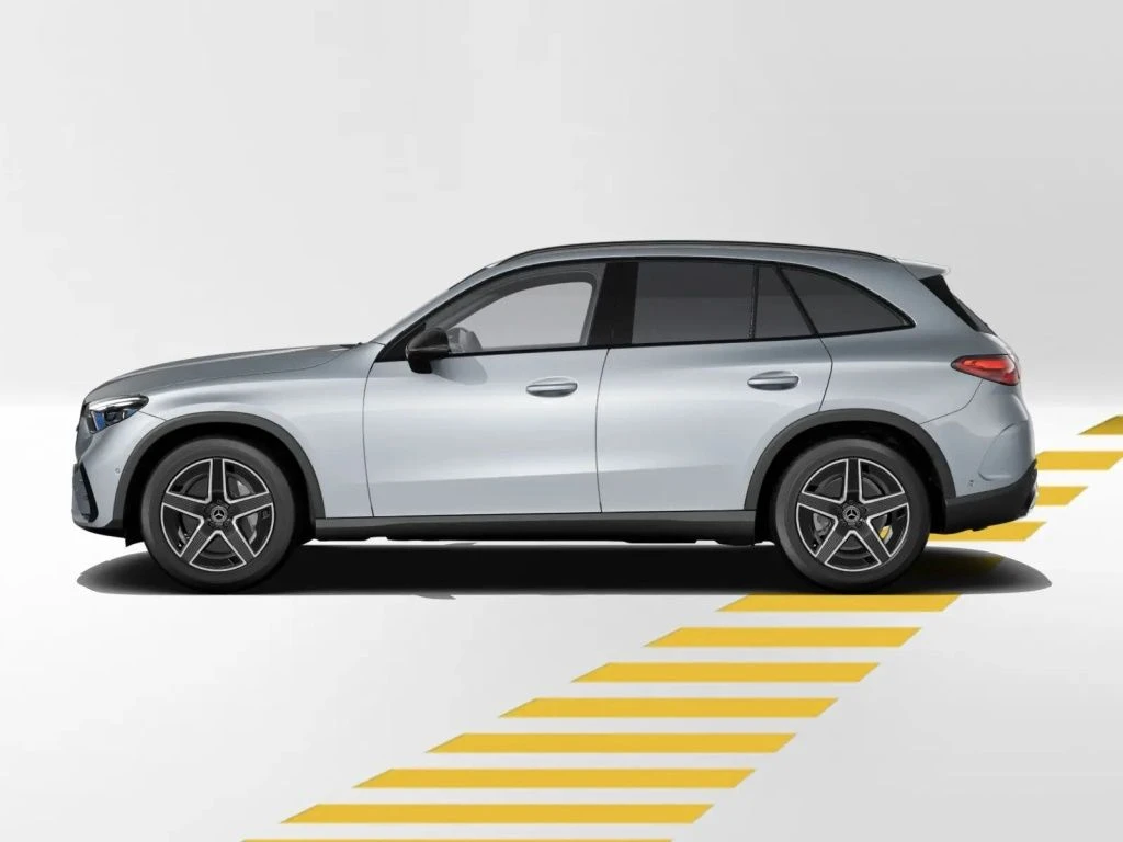 Mercedes-Benz-GLC 220 d-image-3