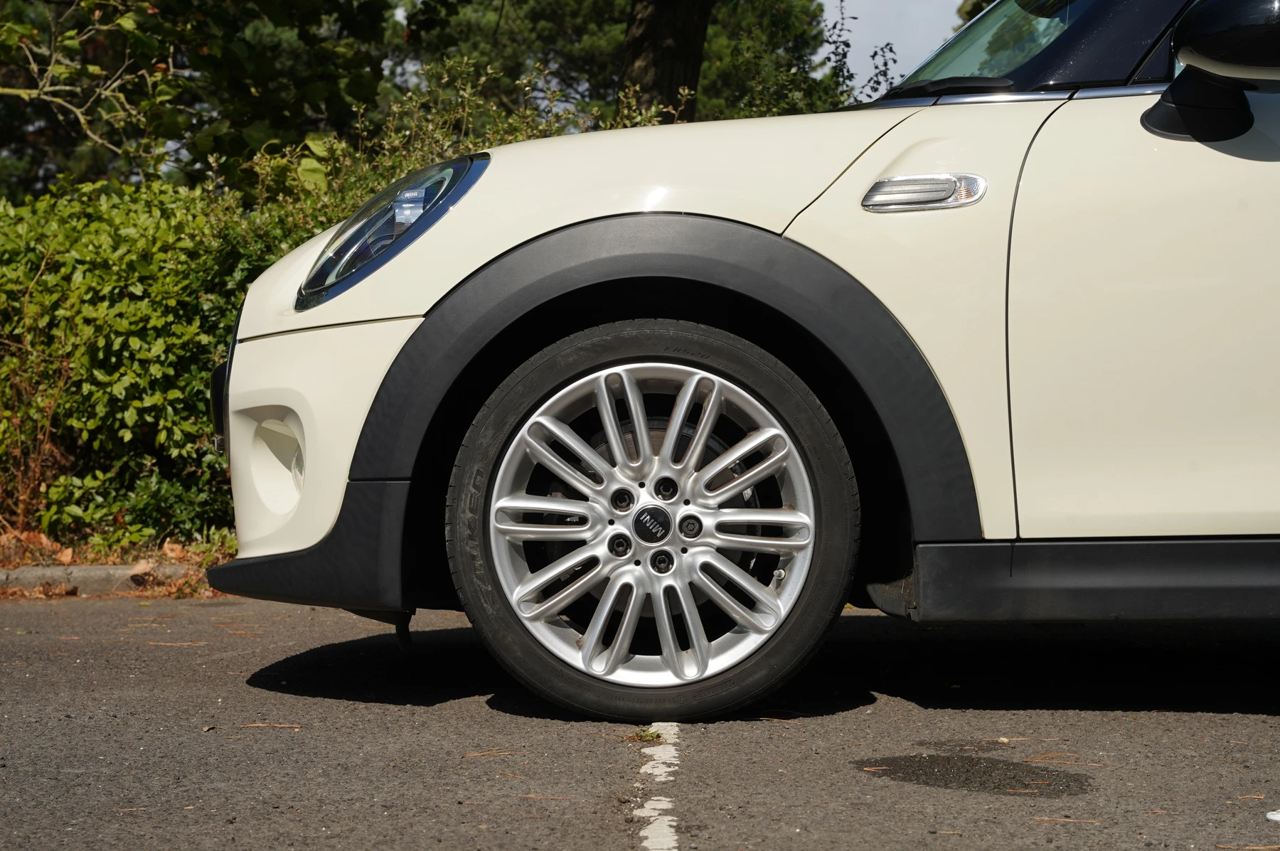 MINI-Cooper-image-4
