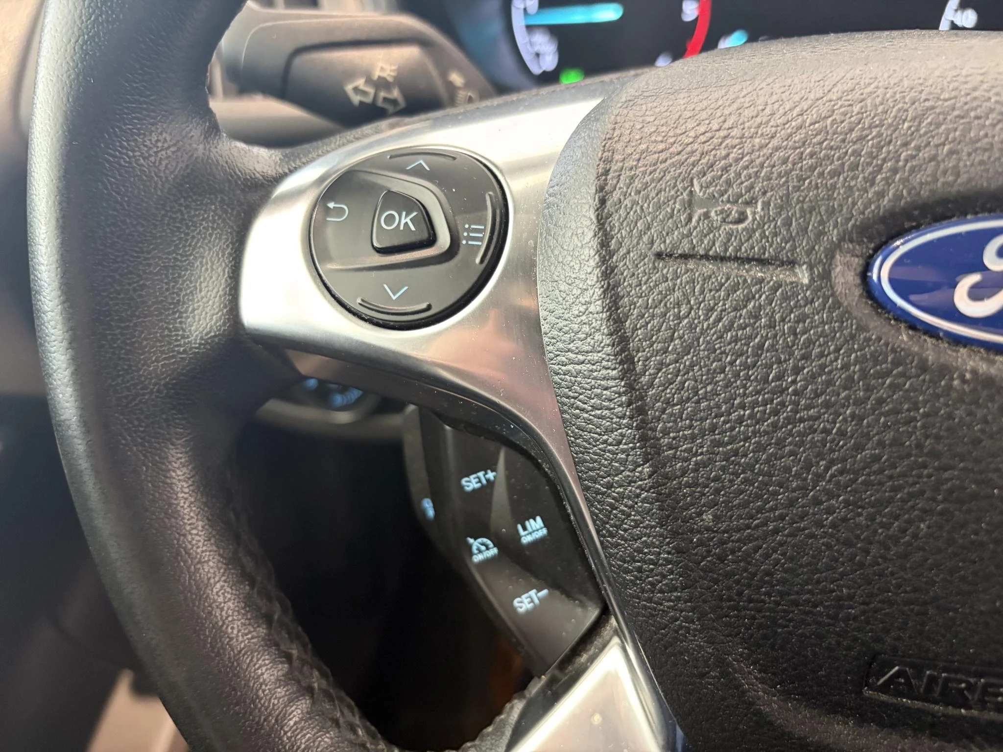 Ford-Transit Connect-image-16