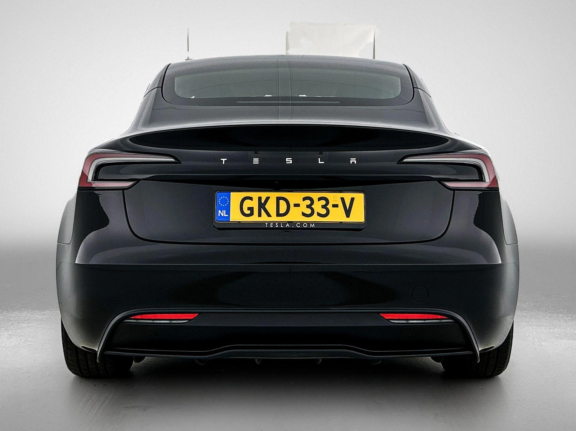 Tesla-Model 3-image-2
