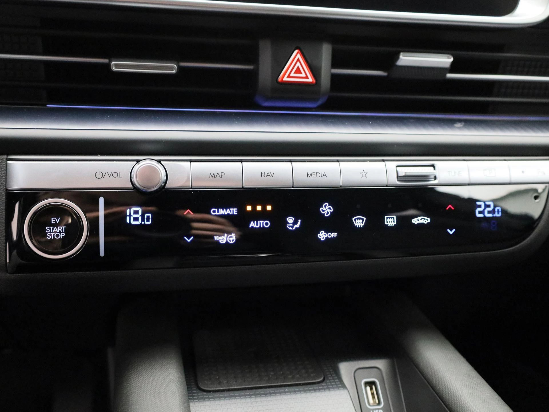 Hyundai-IONIQ 6-image-23