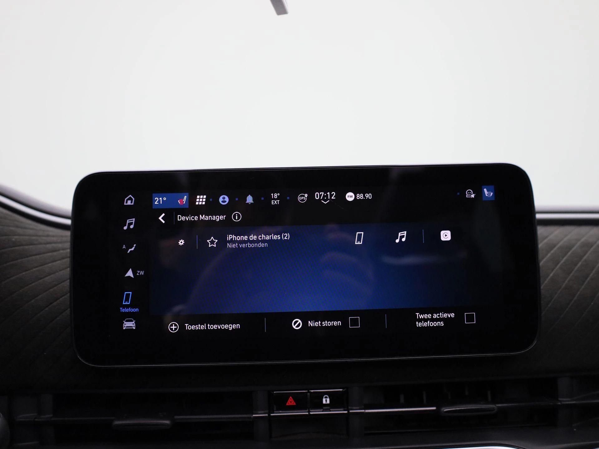 Abarth-500C-image-25