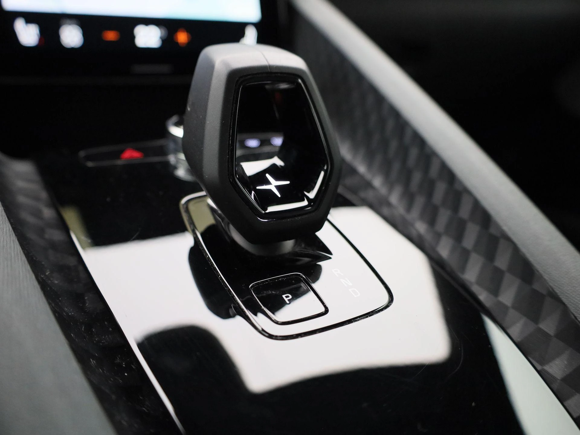Polestar-2-image-18